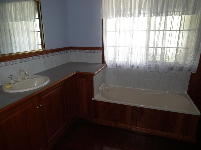 48 Dundonald Circuit, Tinana QLD 4650