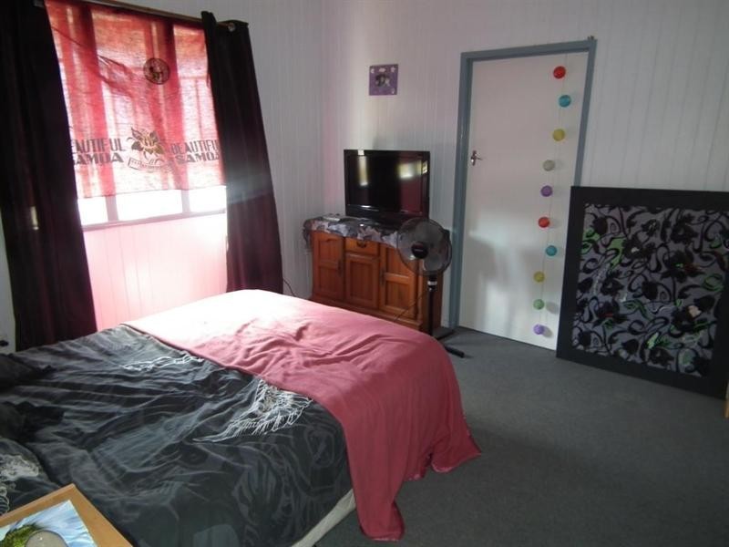 10 Richard Street, Maryborough QLD 4650