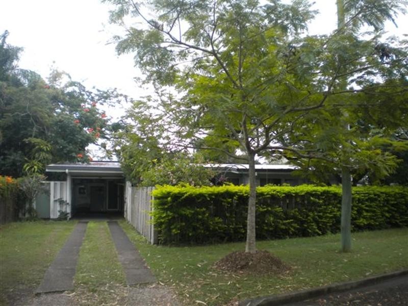 16 Elizabeth Street, Maryborough QLD 4650