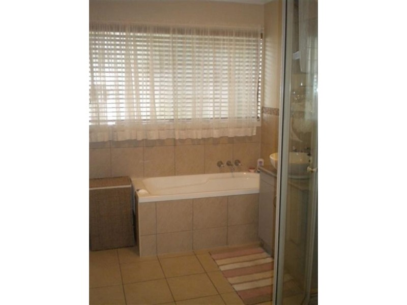 16 Elizabeth Street, Maryborough QLD 4650