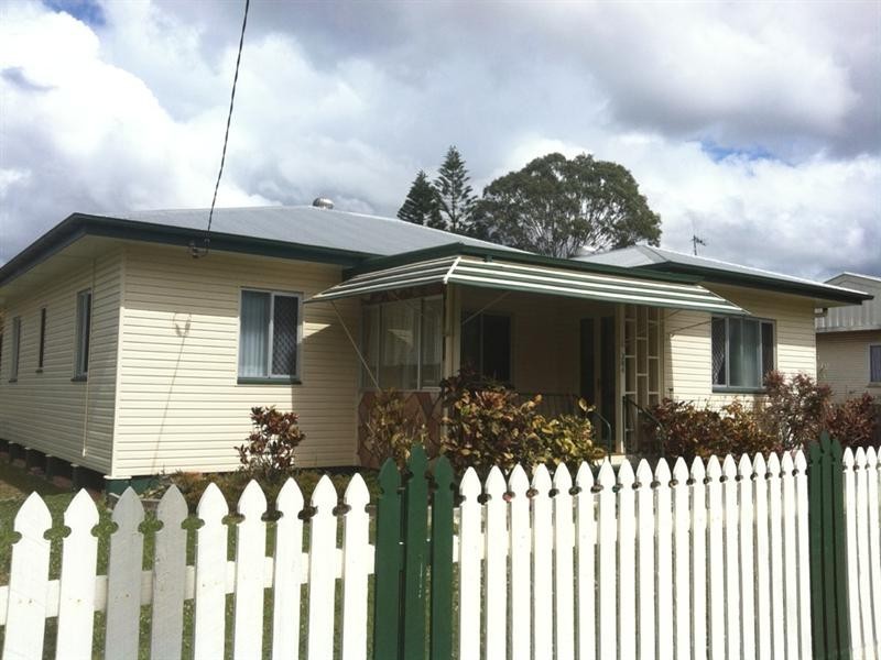 284 Walker Street, Maryborough QLD 4650