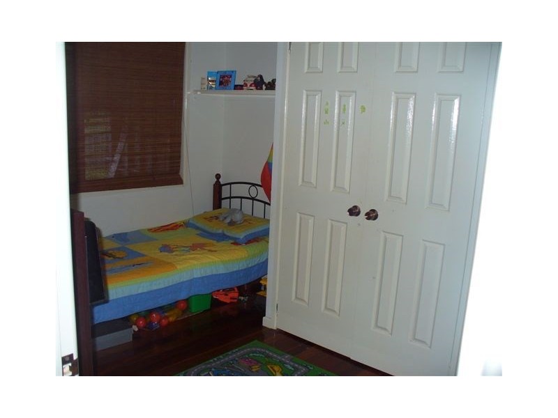 24 Greengables Road, Oakhurst QLD 4650