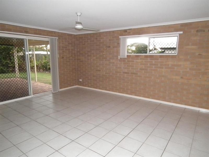 8 Richmond Lane, Maryborough QLD 4650