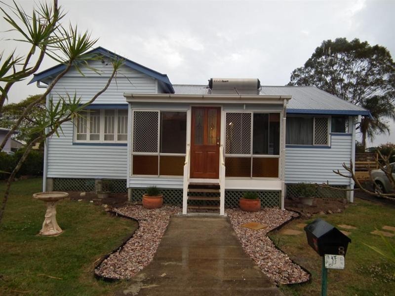 8 Richard Street, Maryborough QLD 4650