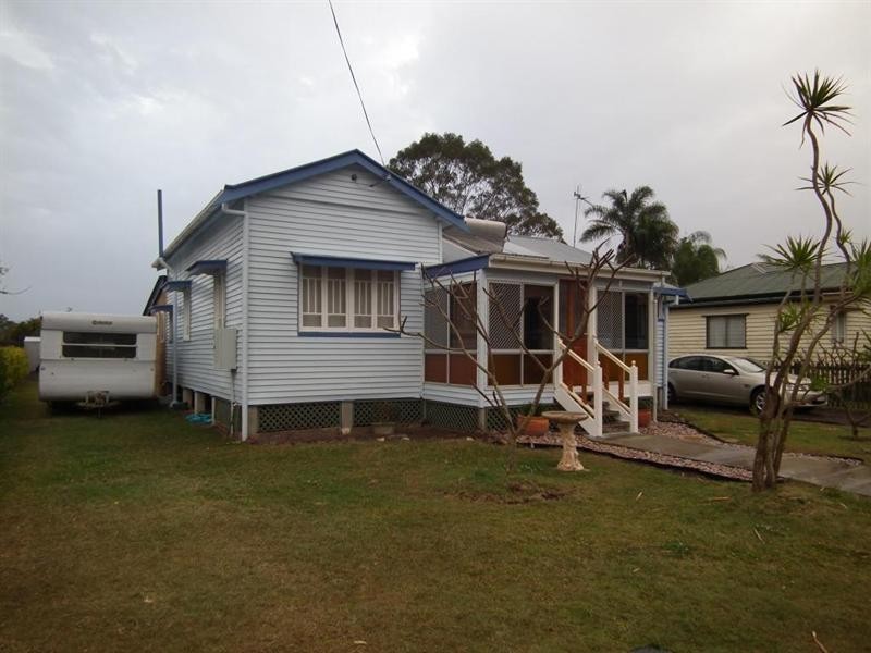 8 Richard Street, Maryborough QLD 4650