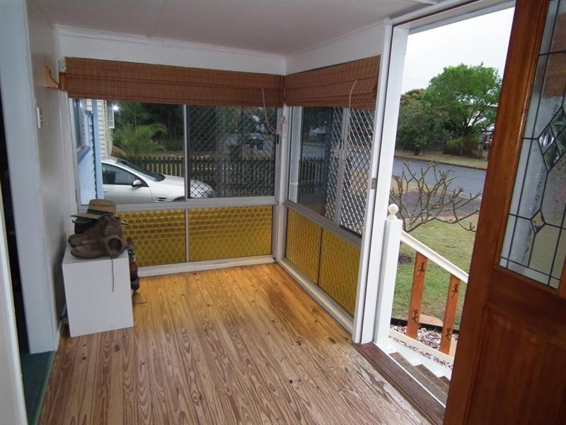 8 Richard Street, Maryborough QLD 4650