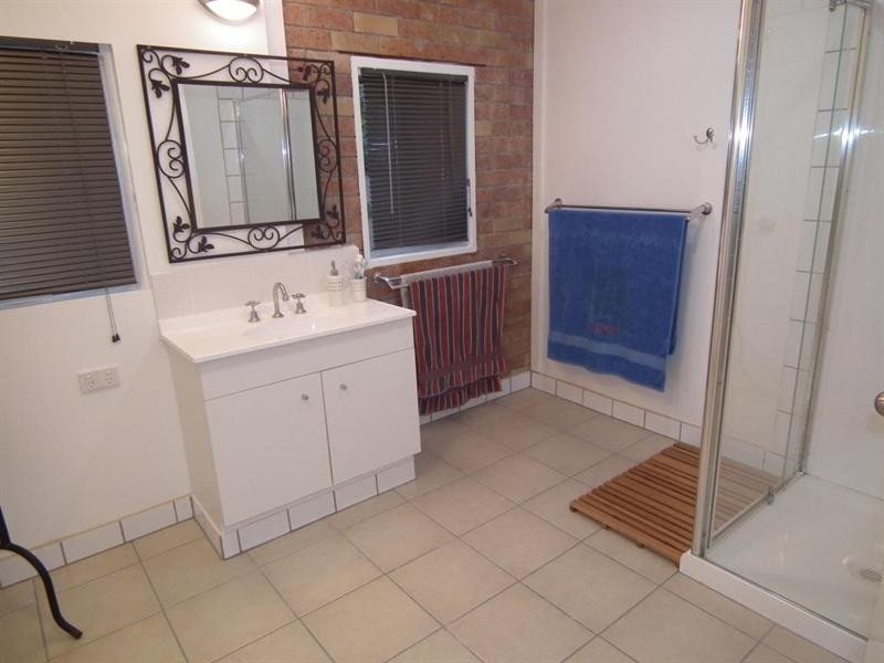 8 Richard Street, Maryborough QLD 4650