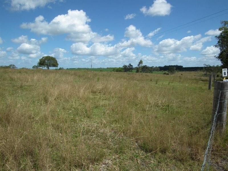 73 Three Mile Road, Tinana QLD 4650