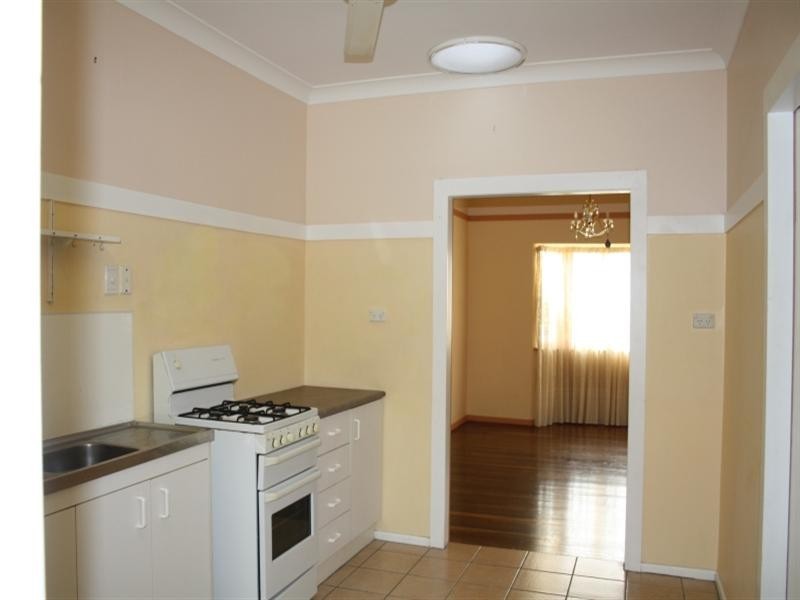 7 Odessa Street, Granville QLD 4650