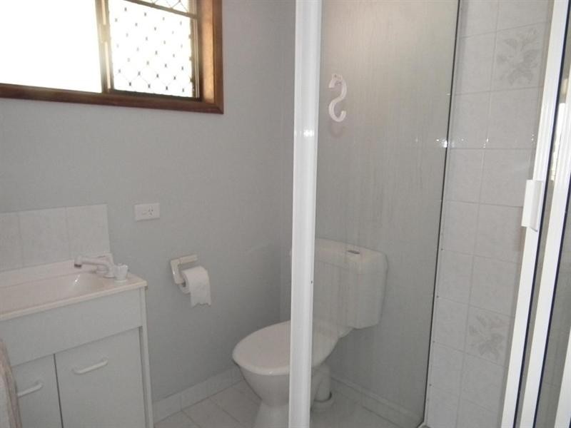 10 Lamerton Drive, Tinana QLD 4650