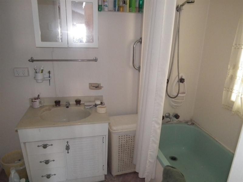 36 Rocky Street, Maryborough QLD 4650