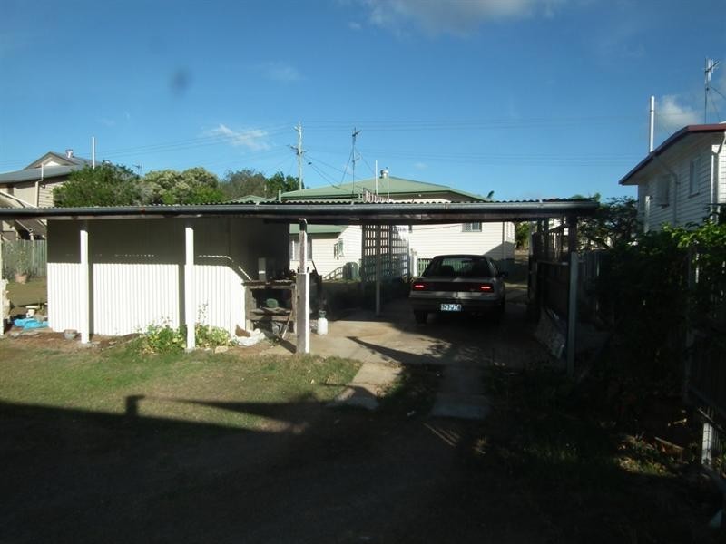 36 Rocky Street, Maryborough QLD 4650