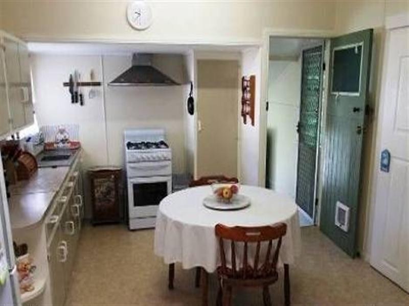 36 Rocky Street, Maryborough QLD 4650