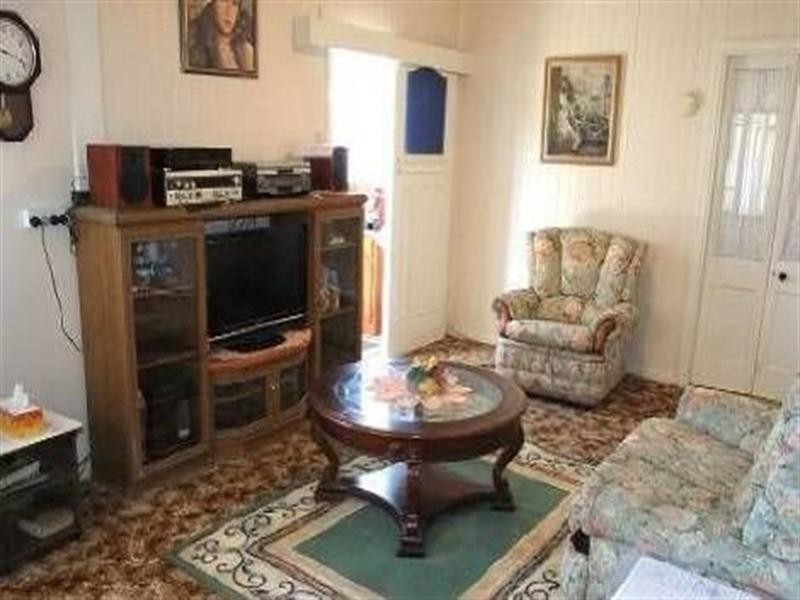 36 Rocky Street, Maryborough QLD 4650