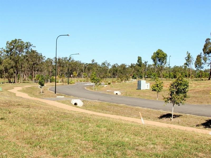 193 Nagel Street, Oakhurst QLD 4650