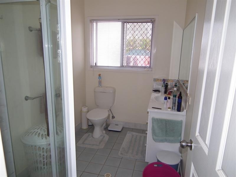 73 Woocoo Drive, Oakhurst QLD 4650