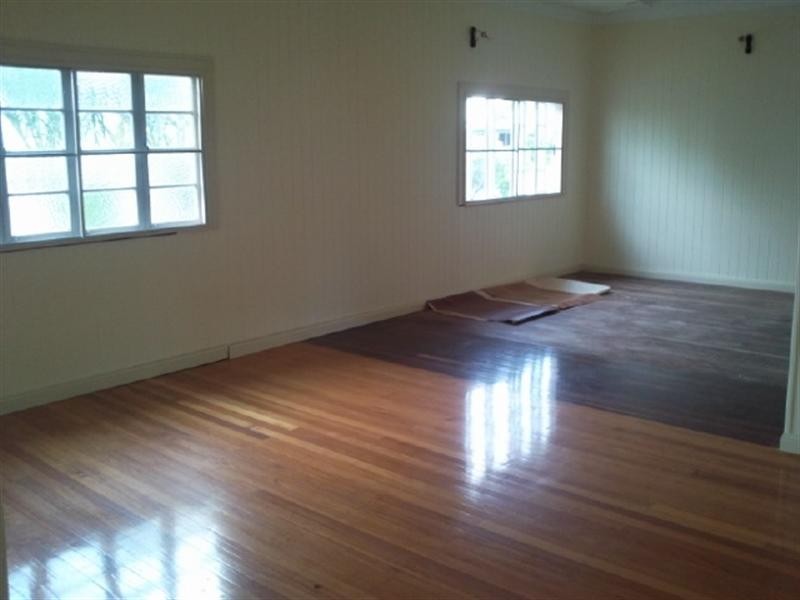 30 Richmond Street, Maryborough QLD 4650