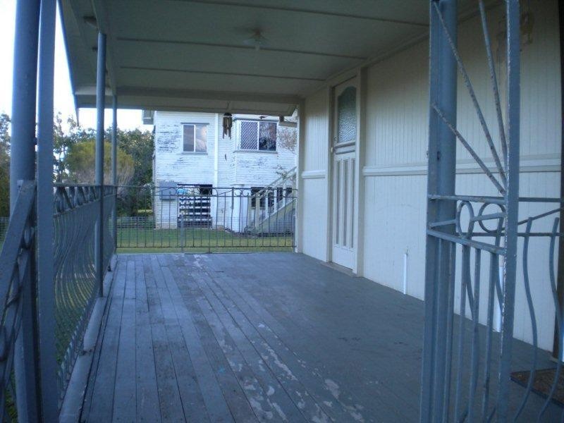 14 James Street, Maryborough QLD 4650