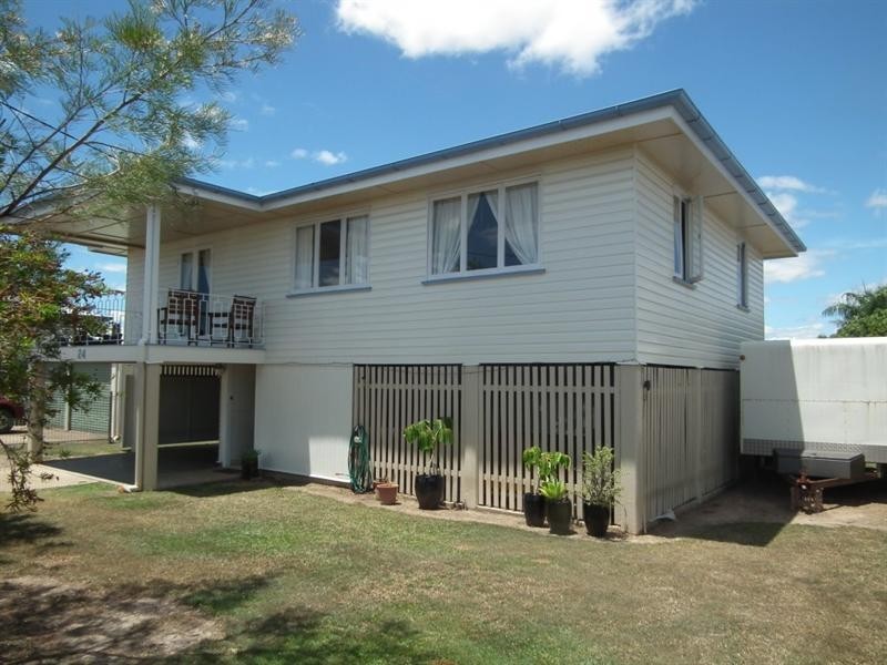 24 Stafford Street, Maryborough QLD 4650