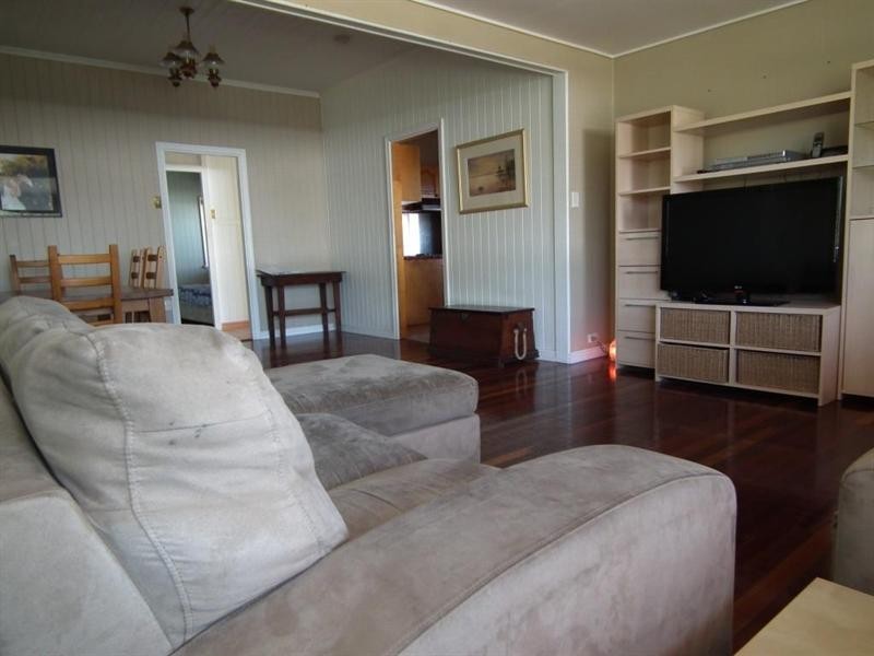 25 Unity Street, Maryborough QLD 4650