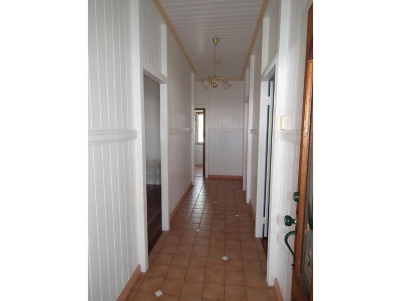 25 Unity Street, Maryborough QLD 4650