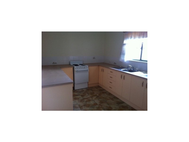 2/8 Magnolia Court, Maryborough QLD 4650