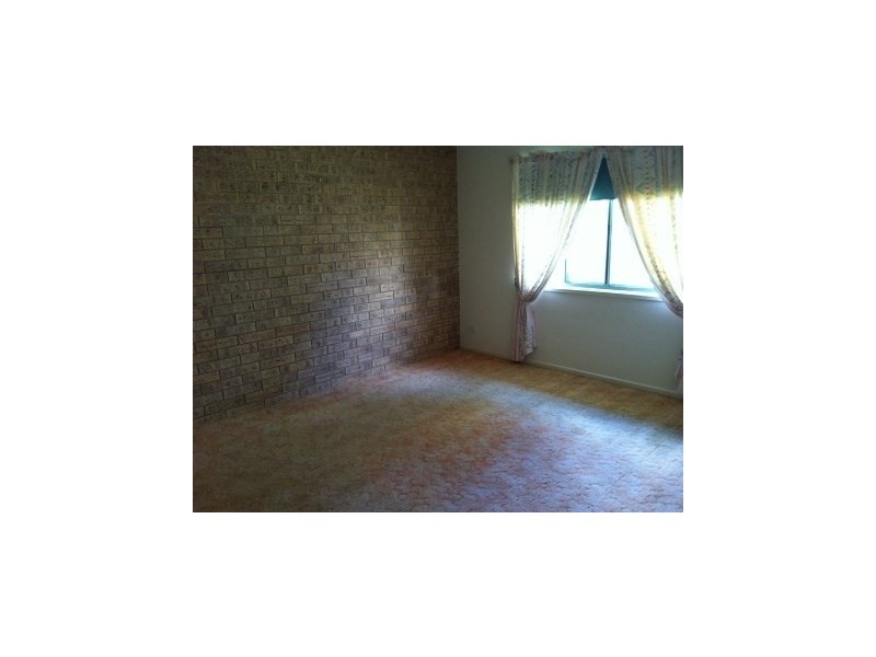 2/8 Magnolia Court, Maryborough QLD 4650