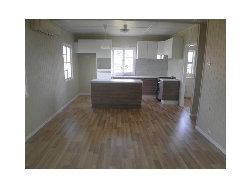 122 Sussex Street, Maryborough QLD 4650