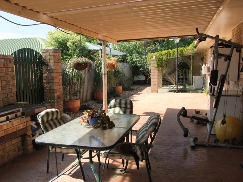 30 Crown Street, Maryborough QLD 4650