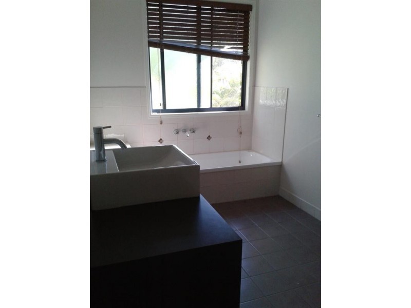 161 Iindah Road West, Tinana QLD 4650