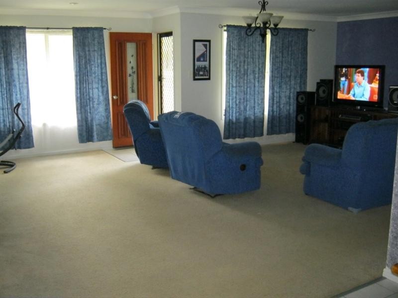 49 Buchanan Street, Tinana QLD 4650