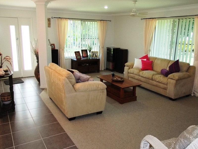 30 Lilly Pilly Drive, Oakhurst QLD 4650