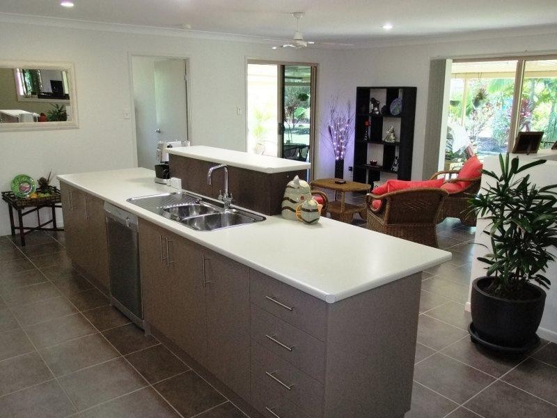 30 Lilly Pilly Drive, Oakhurst QLD 4650