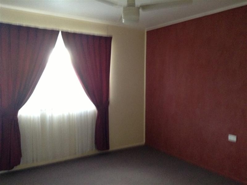 22 Hillcrest Avenue, Granville QLD 4650