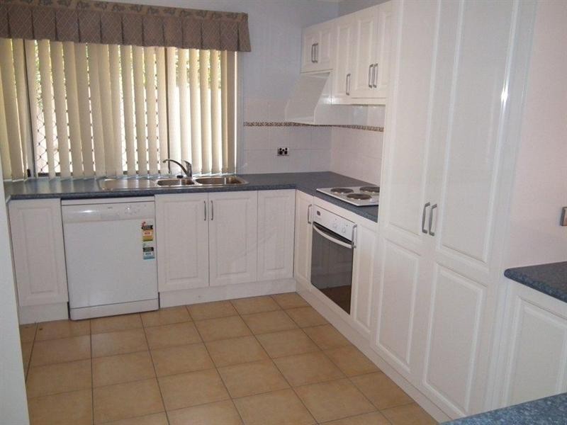 8 Guilmartins Way, Maryborough QLD 4650