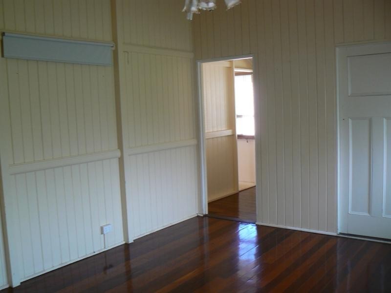 33 King Street, Maryborough QLD 4650