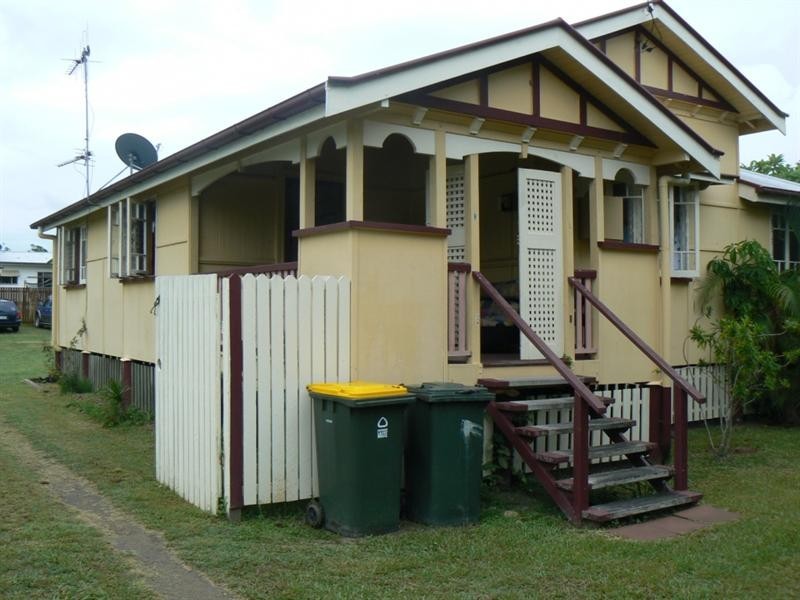 8 Degilbo Street, Maryborough QLD 4650
