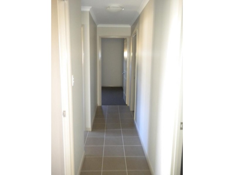 2/12 Cheyne Circuit, Tinana QLD 4650