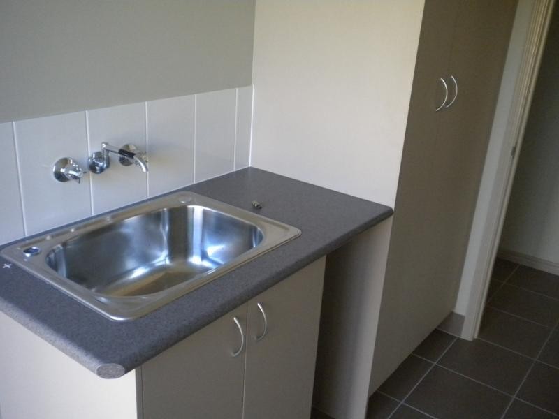 2/12 Cheyne Circuit, Tinana QLD 4650