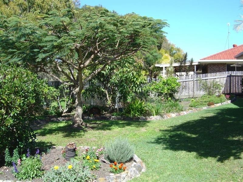 20 Banksia Park Drive, Scarness QLD 4655