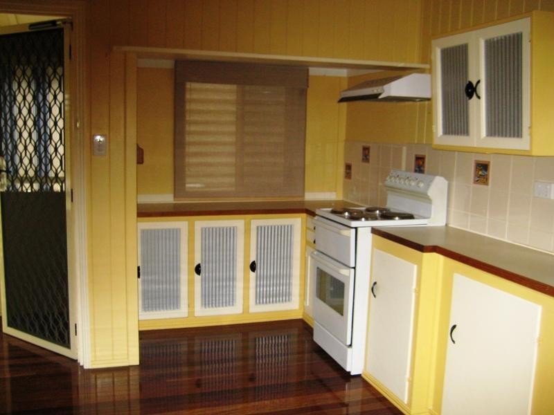 6 Scott Street, Maryborough QLD 4650