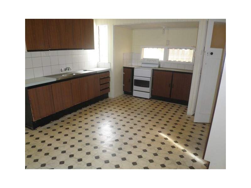 423 Lennox Street, Maryborough QLD 4650