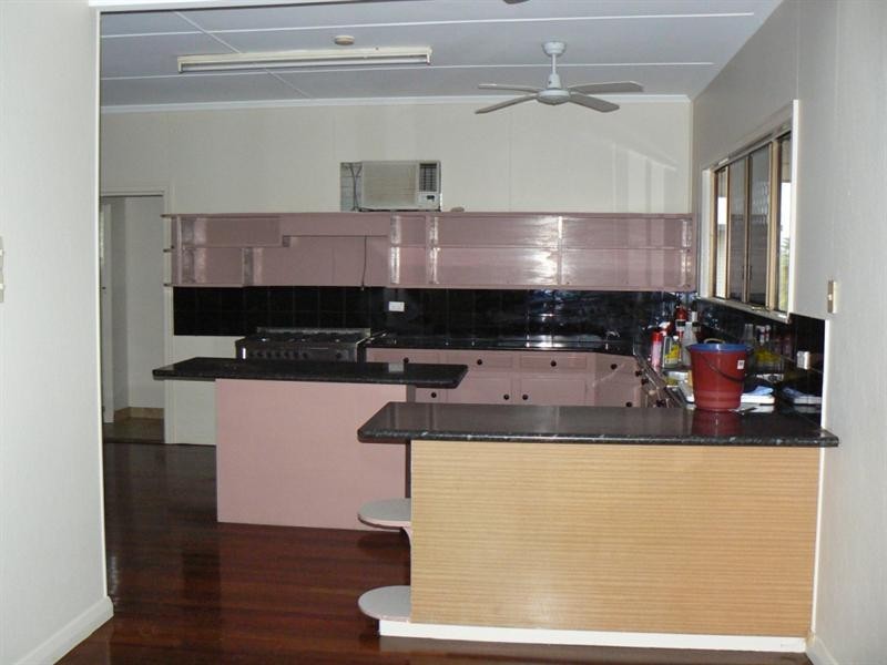 48 Wolseley Street, Granville QLD 4650