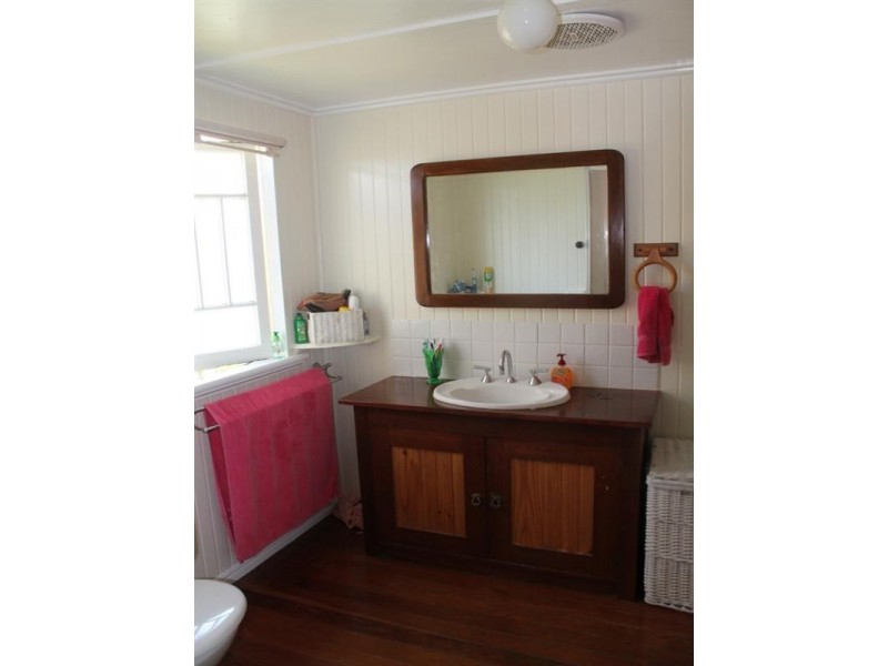 25 Grosvenor Street, Maryborough QLD 4650