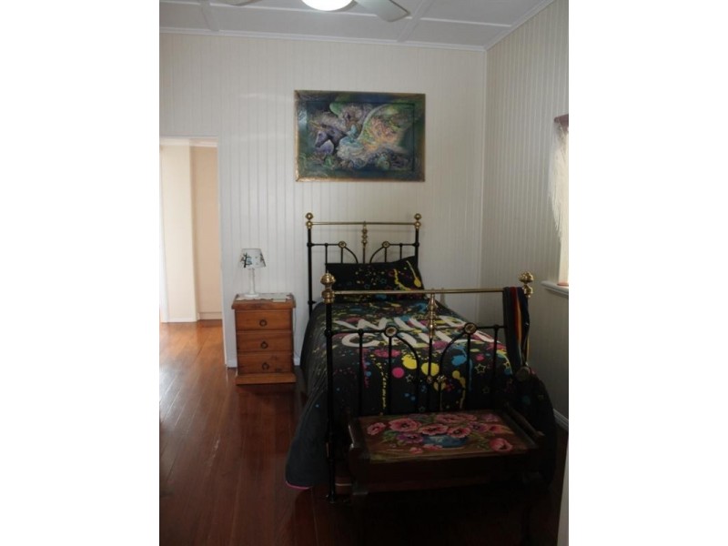 25 Grosvenor Street, Maryborough QLD 4650