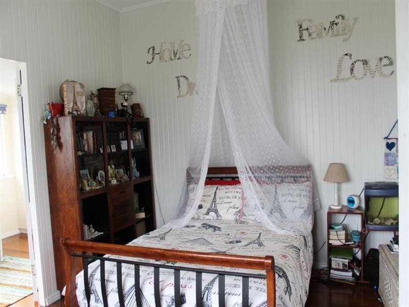 25 Grosvenor Street, Maryborough QLD 4650