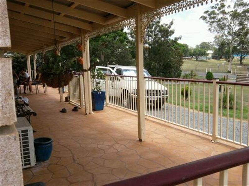 6 Inman Street, Tiaro QLD 4650