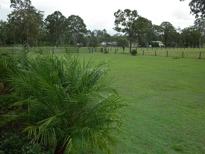 25 Yarilee Drive, Granville QLD 4650