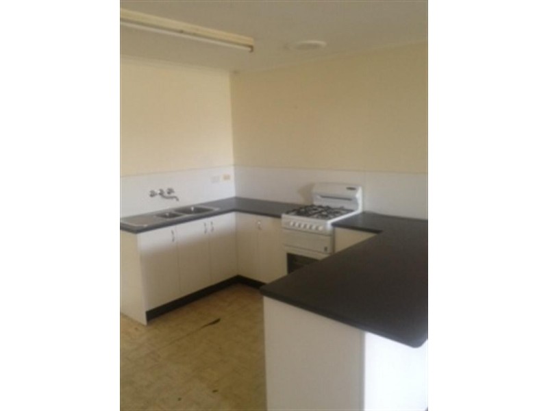 3/212 Cambridge Street, Granville QLD 4650