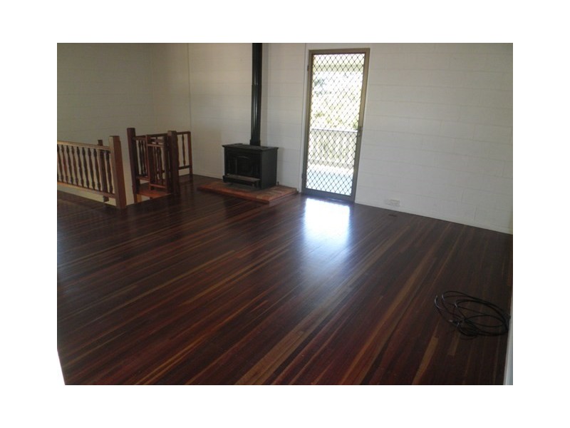 187 Three Mile Road, Tinana QLD 4650